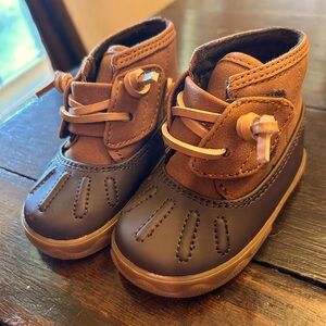 Baby Sperry’s Size 2